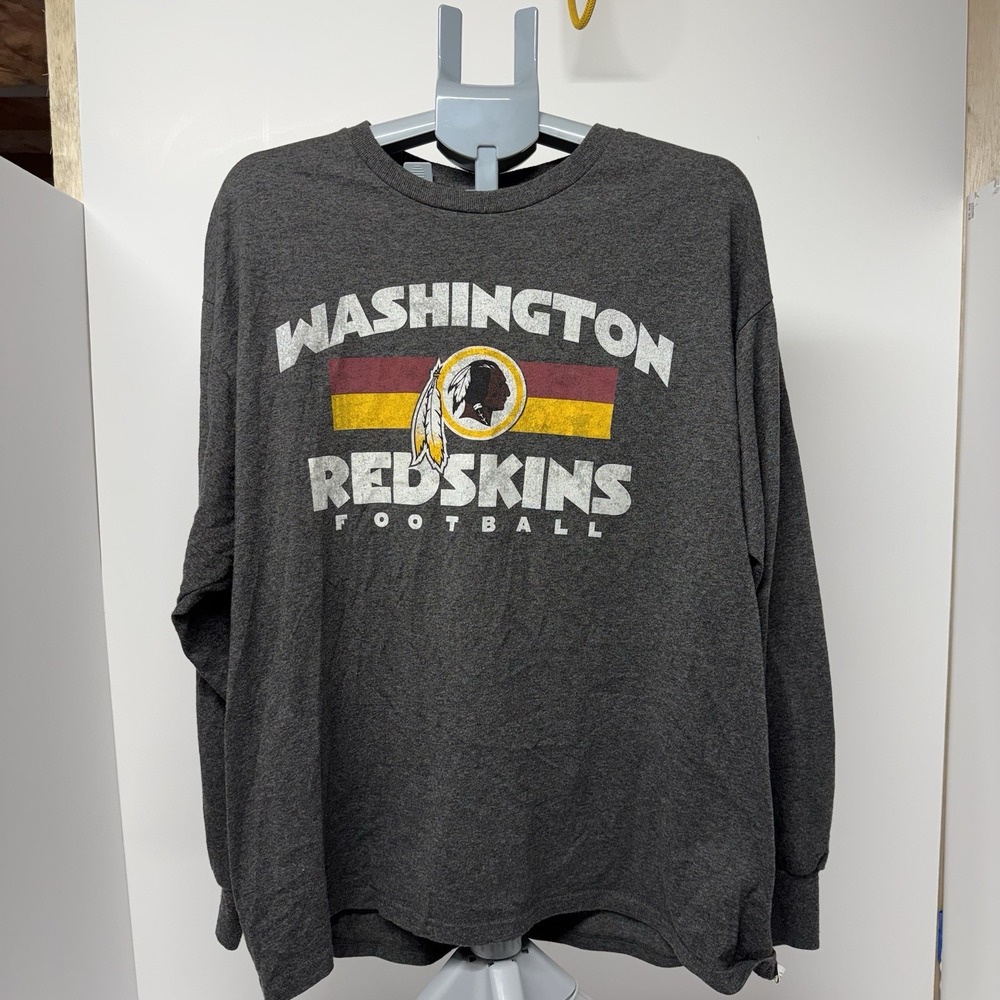 Washington Redskins NFL Team Apparel Men's XL Gray Long Sleeve Shirt